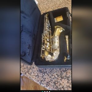 Yamaha Advantage Alto Saxophone
